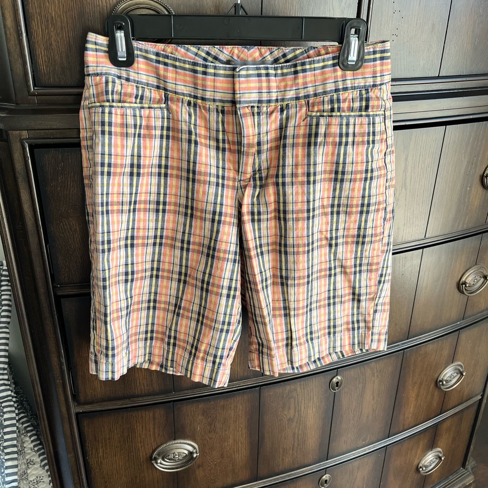 Petite Dockers Mid Rise Curvy Shorts